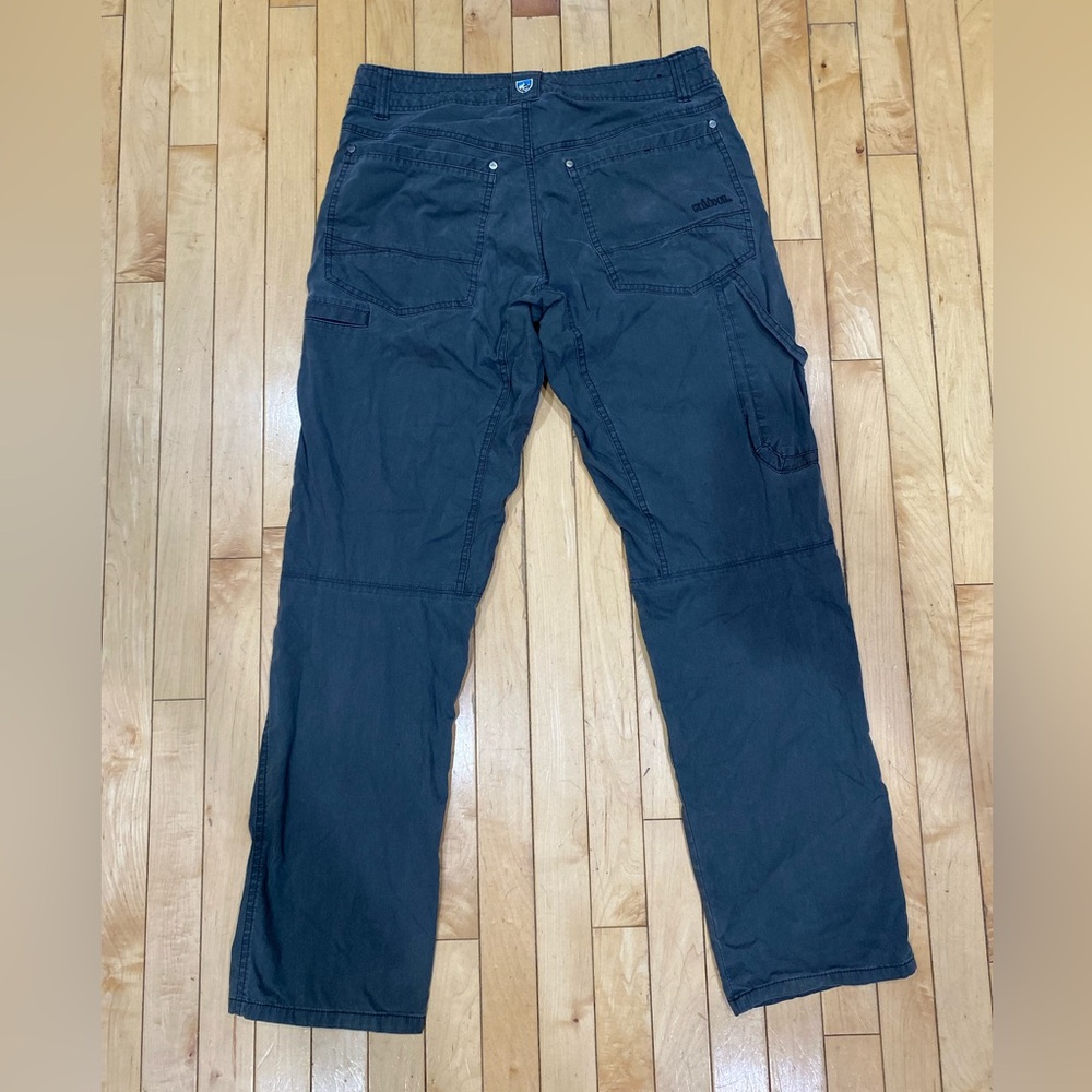 Kuhls Cargos